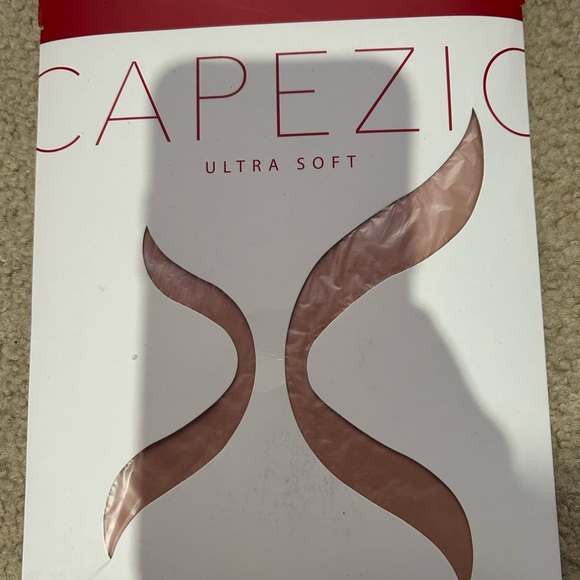 Set of six pairs of dancers tights. - Picture 12 of 13